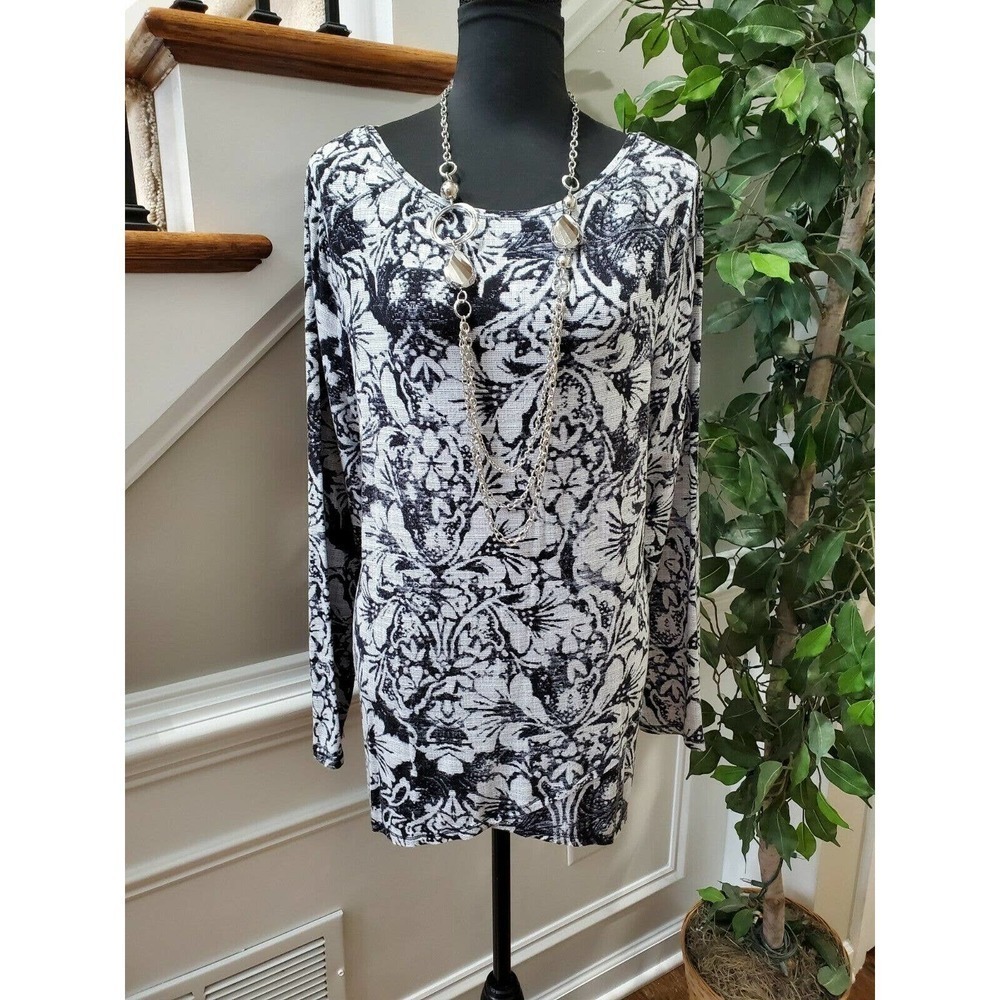 Chico's Women's White & Black Rayon Long Sleeve Scoop Neck Casual Shirt Size 2/L